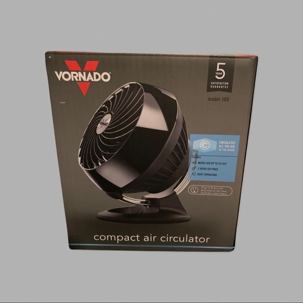 Vornado 160 Small Room Air Circulator Fan Black  